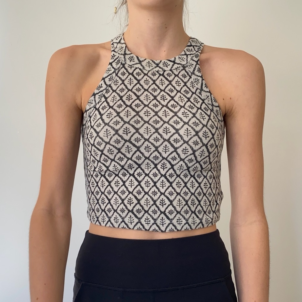 Urban outfitters cropped tank